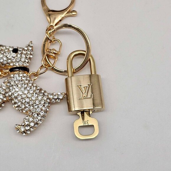 Authentic Louis Vuitton Lock & Key with unbranded Bagcharm, Keycharm, Keychain - Picture 7 of 7